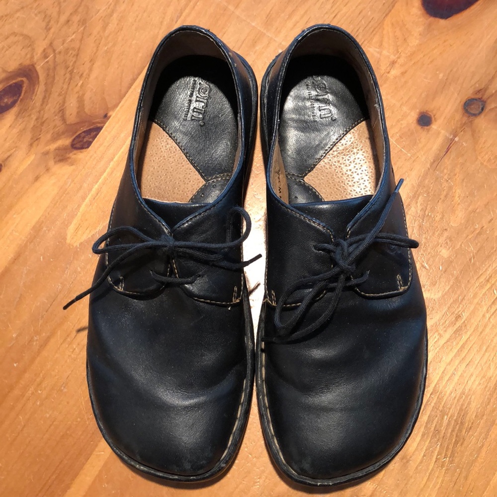 Born Lace-Up Black Leather Loafers